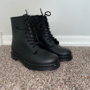 qupid forever 21 black matte combat boots